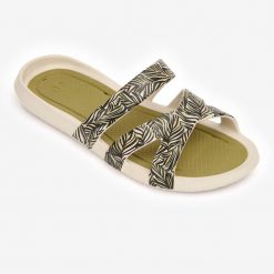 Klapki basenowe damskie Nabaiji 500. Klapki NABAIJI, bez wzorów, bez obcasa. Za 64.99 zł.