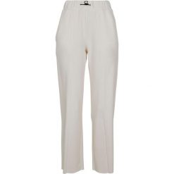 Spodnie damskie Urban Classic soft interlock. Białe spodnie dresowe Urban Classics, bez wzorów. Za 244.50 zł.