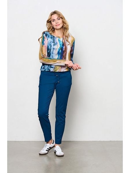 &Co Woman Koszulka "Linn" ze wzorem rozmiar: M. Niebieskie bluzki &Co Woman, m, bez wzorów, bez kołnierzyka, bez ramiączek. Za 104.14 zł.