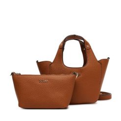 Torebka Guess. Brązowe torebki klasyczne Guess, z aplikacjami, bez dodatków. Za 499.99 zł.