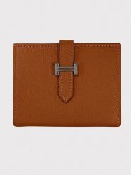 Lucky Bees Portfel w kolorze jasnobrązowym - 12 x 10 x 1,5 cm rozmiar: onesize. Brązowe portfele Lucky Bees, bez wzorów, z materiału. Za 109.00 zł.