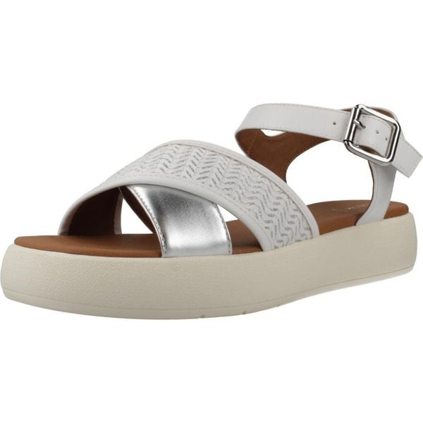 Sandały GEOX D CAMALEI Biały. Białe sandały Geox, bez wzorów, z syntetyku, bez obcasa, bez zapięcia. Za 331.99 zł.