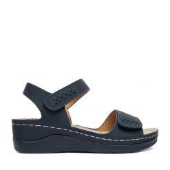 Sandały Go Soft. Niebieskie sandały GO SOFT, bez wzorów, bez obcasa, na koturnie, bez zapięcia. Za 119.99 zł.