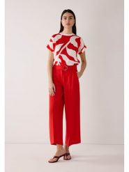 More & More Bluzka w kolorze czerwono-białym rozmiar: 40. Czerwone bluzki More & More, bez wzorów, bez kołnierzyka, bez ramiączek. Za 175.26 zł.