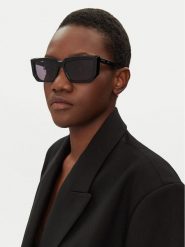 Max Mara Okulary przeciwsłoneczne MM0126 01A Czarny. Czarne okulary przeciwsłoneczne Max Mara, bez wzorów, z tworzywa sztucznego. Za 589.99 zł.