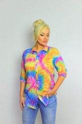 Wielokolorowa zapinana na guziki koszula z kołnierzem PLUS SIZE XXL. Koszule Nasi partnerzy, plus size, bez wzorów, z bawełny, klasyczne, bez kołnierzyka, plus size, bez ramiączek. Za 199.90 zł.