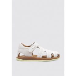Sandały CAMPER BICHO FW Biały. Białe sandały Camper, bez wzorów, ze skóry, sportowe, bez obcasa, bez zapięcia. Za 280.98 zł.