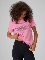 4F T-shirt regular z nadrukiem damski - różowy M. Czerwone t-shirty 4f, m, bez wzorów, z bawełny, bez kołnierzyka, bez ramiączek. Za 59.99 zł.
