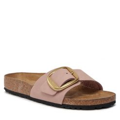 Klapki Birkenstock. Czerwone klapki Birkenstock, bez wzorów, bez obcasa. Za 539.99 zł.