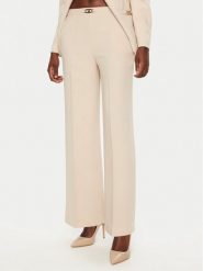 Marciano Guess Spodnie materiałowe 5RGB02 7115A Beżowy Regular Fit. Brązowe spodnie materiałowe Marciano Guess, z aplikacjami, z materiału. Za 399.99 zł.