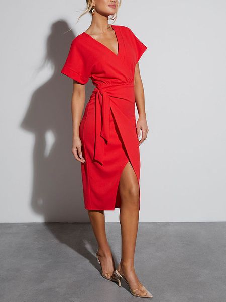 Milan Kiss Sukienka w kolorze czerwonym rozmiar: L. Czerwone sukienki Milan Kiss, na imprezę, l, bez wzorów, bez kołnierzyka, bez ramiączek, midi. Za 86.78 zł.