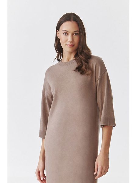TATUUM Sukienka "Glen" w kolorze beżowym rozmiar: M. Brązowe sukienki Tatuum, na co dzień, m, bez wzorów, bez kołnierzyka, bez ramiączek, midi, proste. Za 135.49 zł.
