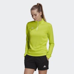 Bluza piłkarska damska Adidas Entrada 22 Training Top. Żółte bluzy Adidas, xs, bez wzorów, z dzianiny, bez kaptura. Za 100.99 zł.