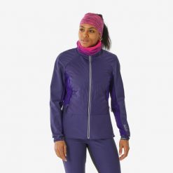 Bluza do narciarstwa biegowego damska Quechua XCS 500. Fioletowe bluzy WED'ZE, na zimę, l, bez wzorów, z materiału, bez kaptura. Za 259.99 zł.