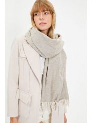 Trendyol Szal w kolorze beżowo-białym - 62 x 200 cm rozmiar: onesize. Brązowe szaliki Trendyol, bez wzorów, z materiału. Za 84.81 zł.