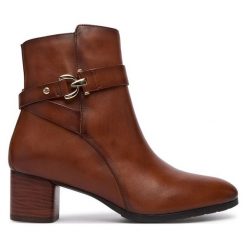 Botki Pikolinos. Brązowe botki Pikolinos, bez wzorów, bez obcasa, na słupku, bez zapięcia. Za 759.99 zł.