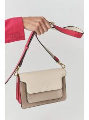 TATUUM Torebka "Atali" w kolorze kremowo-koralowym - 23 x 15 cm rozmiar: onesize. Brązowe torby na ramię Tatuum, bez wzorów, z materiału, na ramię, bez dodatków. Za 226.77 zł.