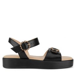 Sandały Lasocki. Czarne sandały Lasocki, bez wzorów, bez obcasa, na płaskiej podeszwie, bez zapięcia. Za 169.99 zł.