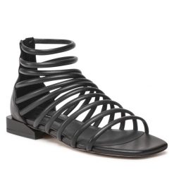 Sandały GINO ROSSI. Czarne sandały Gino Rossi, bez wzorów, bez obcasa, na płaskiej podeszwie, bez zapięcia. Za 299.99 zł.