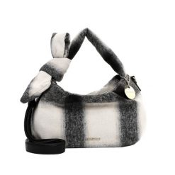 Emily & Noah Worek E&N Hanneke Torebki 1 ct Damski. Torebki klasyczne Emily & Noah, z aplikacjami, z poliesteru, zdobione, bez dodatków. Za 214.99 zł.