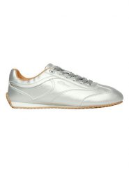 S.Oliver Sneakersy w kolorze srebrnym rozmiar: 36. Szare trampki S.Oliver, bez wzorów, bez zapięcia. Za 144.95 zł.