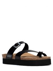Sunbay Klapki "Acheron" w kolorze czarnym na koturnie rozmiar: 37. Czarne klapki Sunbay, bez wzorów, z otwartym noskiem, bez obcasa, na koturnie. Za 169.95 zł.
