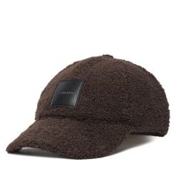 Czapka z daszkiem Calvin Klein. Brązowe czapki Calvin Klein, bez wzorów. Za 189.99 zł.