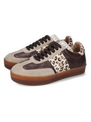 MELVIN & HAMILTON Skórzane sneakersy "Amira 1" w kolorze brązowo-beżowym rozmiar: 39. Brązowe trampki Melvin & Hamilton, bez wzorów, ze skóry, bez zapięcia. Za 524.62 zł.