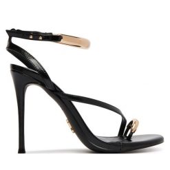 Klapki Steve Madden. Czarne klapki Steve Madden, bez wzorów, bez obcasa. Za 559.99 zł.