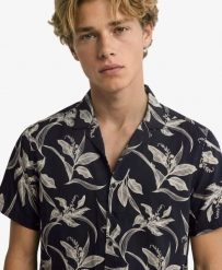 Superdry Koszula krótkim rękawem Hawaiian Print Canna Leaves Navy. Niebieskie koszule Superdry, l, bez wzorów, z bawełny, wakacyjne, bez kołnierzyka, bez ramiączek. Za 255.30 zł.