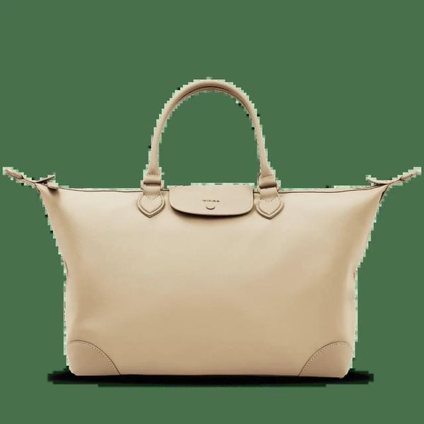 Torba podróżna WINGS WILLOW elegancka pojemna BEIGE. Brązowe torby na ramię Wings, bez wzorów, z materiału, eleganckie, na ramię, bez dodatków. Za 189.90 zł.
