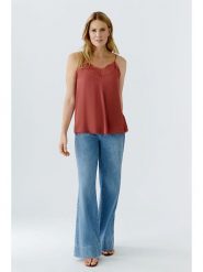 Oui Top w kolorze czerwonym rozmiar: 42. Czerwone topy Oui, bez wzorów, z koronki, bez kołnierzyka, bez ramiączek. Za 173.99 zł.