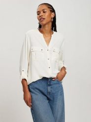 Cross Jeans Bluzka w kolorze białym rozmiar: M. Białe bluzki Cross Jeans, m, bez wzorów, z jeansu, bez kołnierzyka, bez ramiączek. Za 74.81 zł.