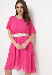 Fuksjowa Sukienka Plisowana z Lekko Luźnym Fasonie Forxia. Czerwone sukienki Born2be, na imprezę, na lato, m, bez wzorów, eleganckie, bez kołnierzyka, bez ramiączek, mini. Za 74.99 zł.