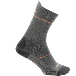 Skarpety outdoor ACT 500 merino. Skarpety SOLOGNAC, bez wzorów, z elastanu. Za 34.99 zł.