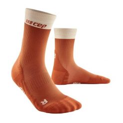 Skarpety do biegania damskie CEP Bloom kompresyjne krótkie. Brązowe skarpety CEP, bez wzorów. Za 69.00 zł.