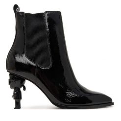 Botki KARL LAGERFELD. Czarne botki KARL LAGERFELD, bez wzorów, bez obcasa, na szpilce, bez zapięcia. Za 1,054.00 zł.
