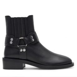 Botki Badura. Czarne botki Badura, bez wzorów, bez obcasa, na słupku, bez zapięcia. Za 349.99 zł.