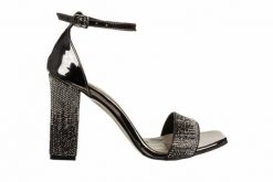 Sandały Bayla-187 2521 Platinum Mirror 187153, Czarny, Skóra ekologiczna - 38. Czarne sandały Bayla, bez wzorów, z lakierowanej skóry, bez obcasa, bez zapięcia. W wyprzedaży za 179.10 zł.