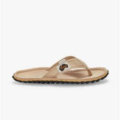 Japonki Gumbies Islander Canvas Flip-Flops. Brązowe klapki Gumbies, bez wzorów, bez obcasa. Za 109.99 zł.