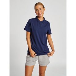 Damska koszulka polo Hummel Red Classic. Niebieskie koszulki polo Hummel, na wiosnę, xs, bez wzorów, z bawełny, bez kołnierzyka, bez ramiączek. Za 172.50 zł.