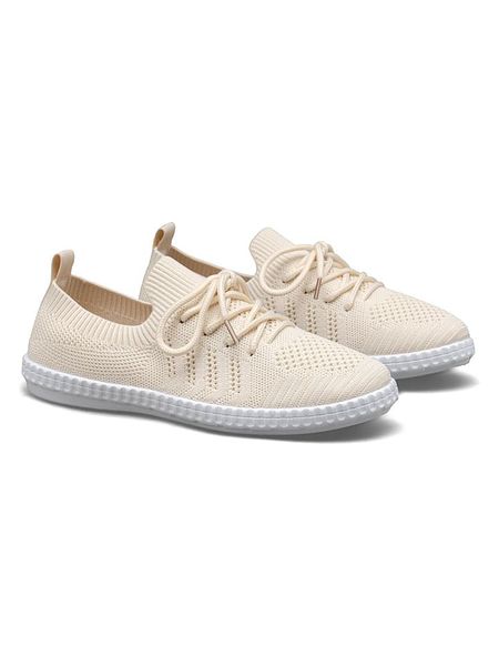 C'M Sneakersy w kolorze jasnoróżowym rozmiar: 37. Różowe trampki C'M, bez wzorów, z materiału, bez zapięcia. Za 81.95 zł.