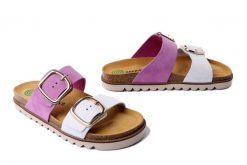 DR. BRINKMANN 700683-59 pflaume, klapki damskie. Fioletowe klapki Dr. Brinkmann, bez wzorów, ze skóry, bez obcasa. Za 349.90 zł.