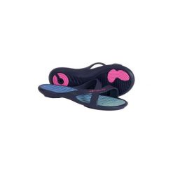 Klapki basenowe SLAP 500 damskie. Niebieskie klapki NABAIJI, bez wzorów, z kauczuku, bez obcasa. Za 49.99 zł.