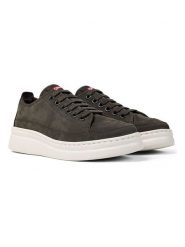 Camper Skórzane sneakersy w kolorze khaki rozmiar: 36. Brązowe trampki Camper, bez wzorów, ze skóry, bez zapięcia. Za 295.99 zł.
