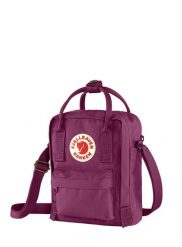 Saszetka Fjallraven Kanken Sling - royal purple. Fioletowe torby na ramię Fjällräven, bez wzorów, z materiału, klasyczne, na ramię, duże, bez dodatków. Za 381.40 zł.