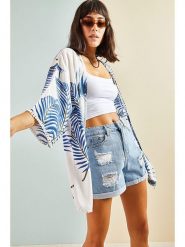 Bianco Lucci Kimono w kolorze biało-granatowym rozmiar: M. Białe swetry Bianco Lucci, m, bez wzorów, z wiskozy, bez ramiączek. Za 65.95 zł.