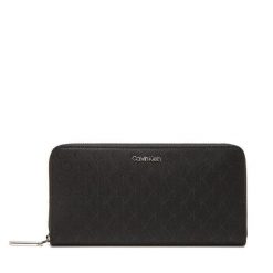 Duży Portfel Damski Calvin Klein. Czarne portfele Calvin Klein, bez wzorów. Za 329.99 zł.