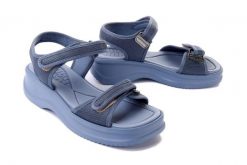 AZALEIA 18451 AJ628 VERA THERAPY PAP AD jeans blue, sandały damskie. Niebieskie sandały Azaleia, bez wzorów, z jeansu, bez obcasa, bez zapięcia. Za 209.90 zł.