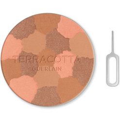 Guerlain Terracotta Light Puder z 96% składników pochodzenia naturalnego Wkład wymienny Konturowanie twarzy 10 g 03 Medium Warm. Pudry Guerlain. Za 198.99 zł.